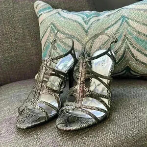 Guess Snakeskin Print Heels Size 7.5